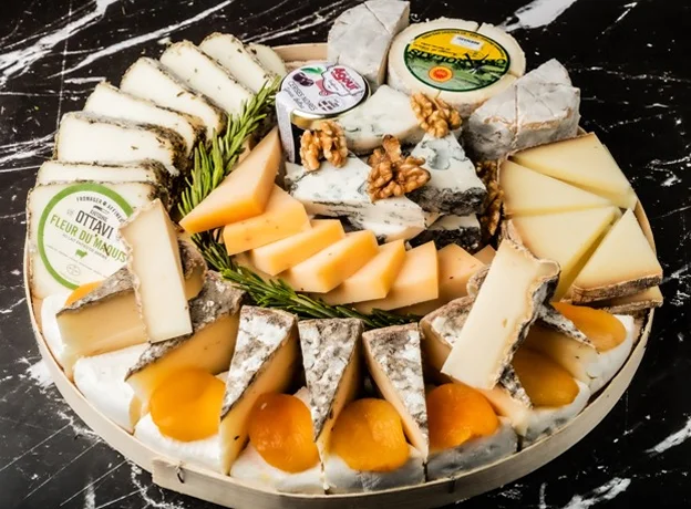 vente de plateaux de fromages à Bourges dans le Cher 18
